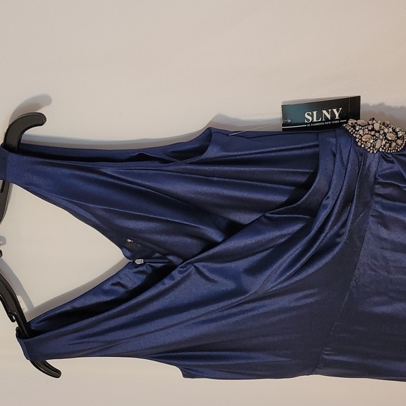 SLNY Petite Cocktail or Holiday Dress - Picture 5 of 14